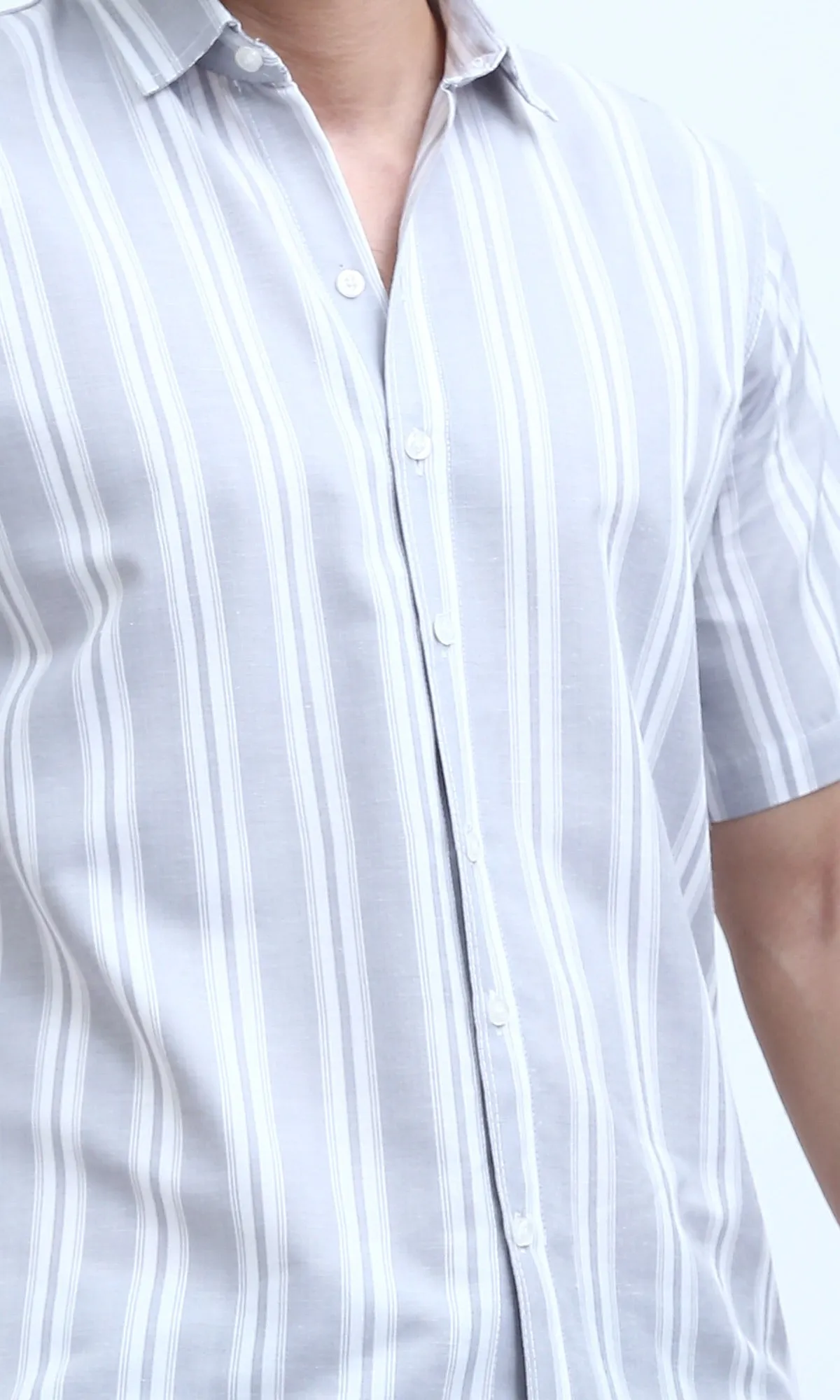 o179958-s22m074-grey-mss