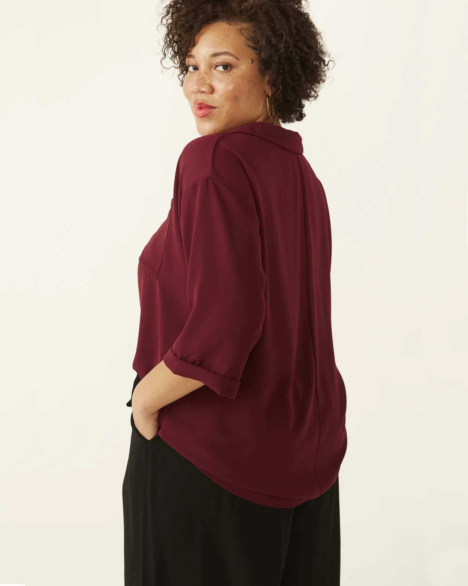 Sylvia Pocketed Popover Blouse | Burgundy